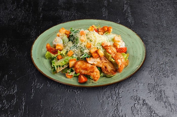 Цезарь с курицей